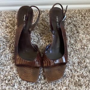 Nine West brown snake skin heels